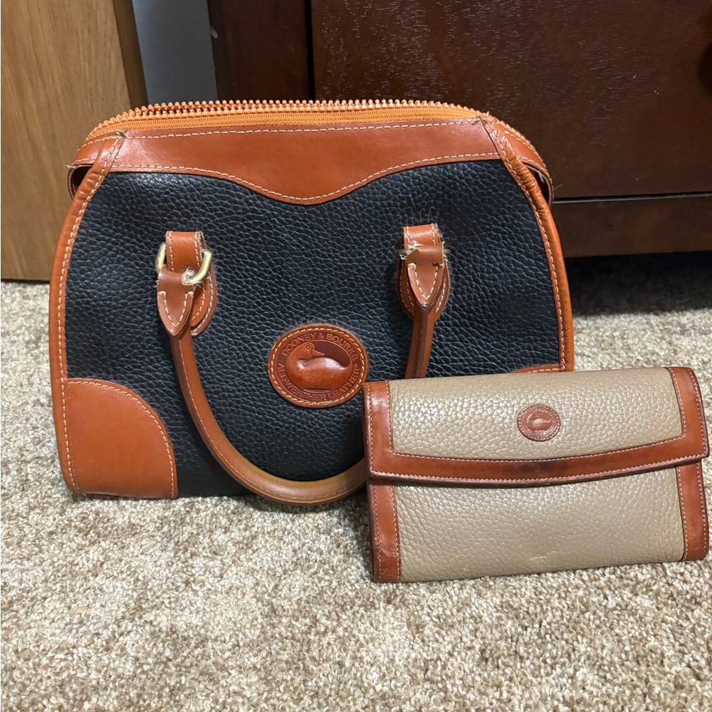 Dooney & Bourke Hand Bag and Wallet Set